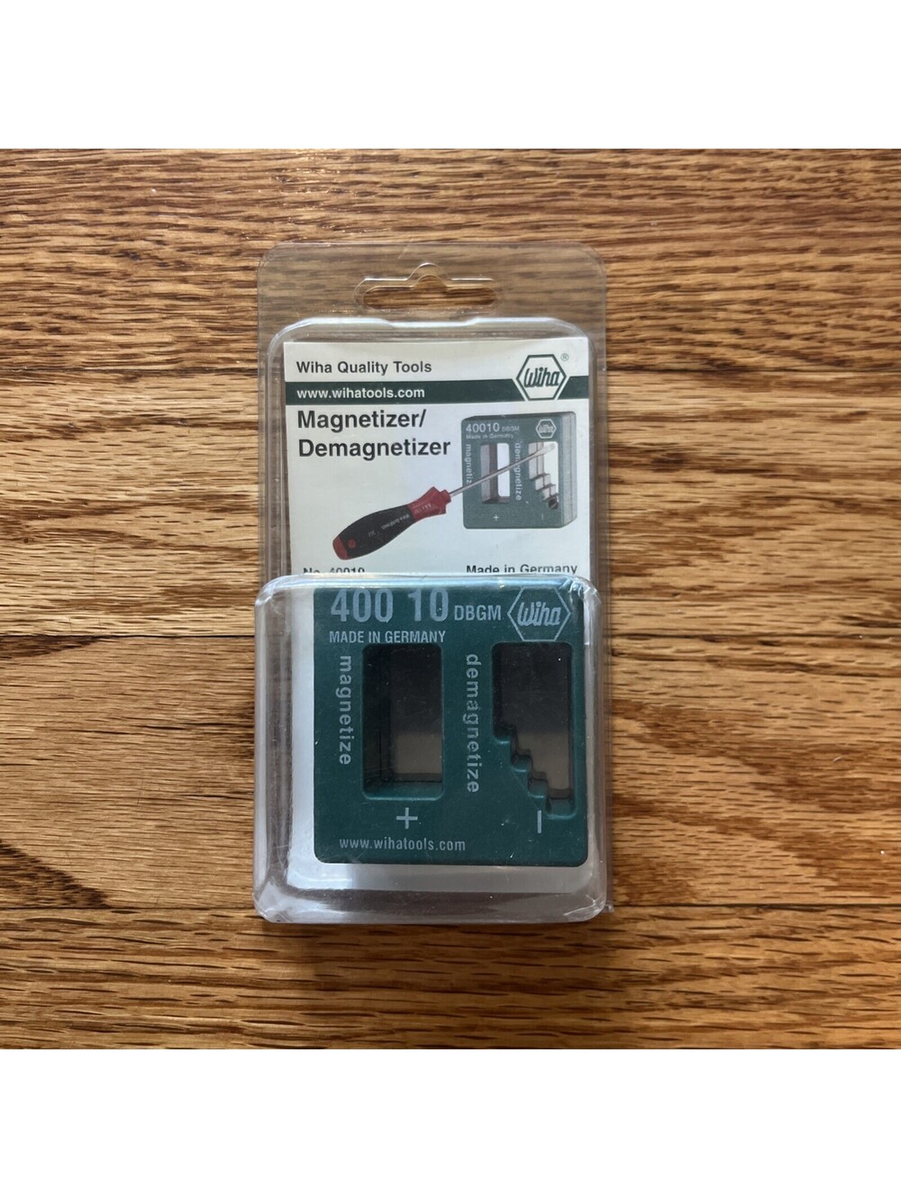 Wiha 40010 C8 Magnetizer Demagnetizer Tool Green